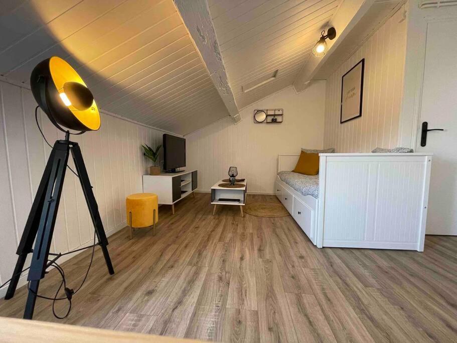 Studio Cosy, En Centre, Proche Gare, Vue Degagee Валанс Екстериор снимка